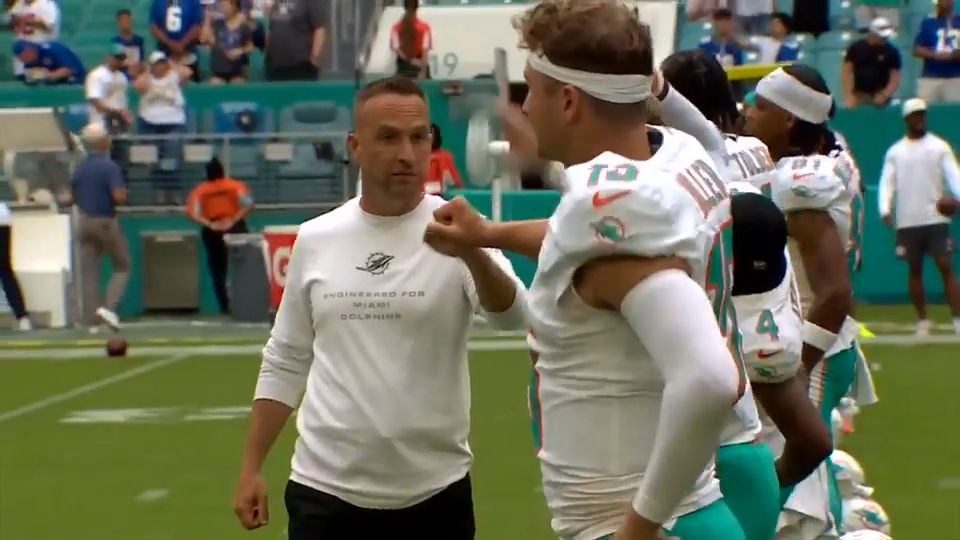 A young Dolphins secondary braces for Patrick Mahomes as the Chiefs visit