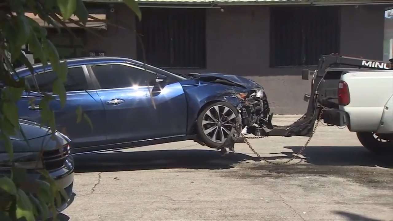 Rollover car accident in Northwest Miami-Dade traps one in wreckage