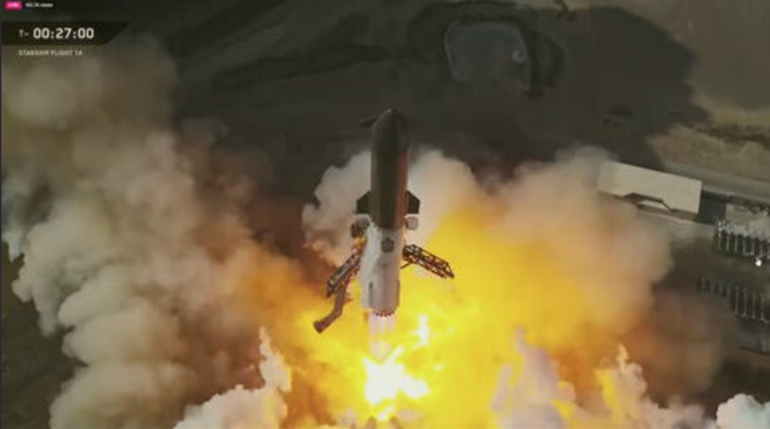 SpaceX’s supersized Starship launches toward orbit for the first time