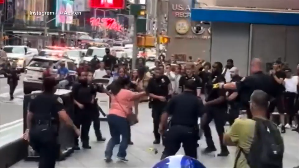 Woman killed in Times Square stabbing worked for Bank of America