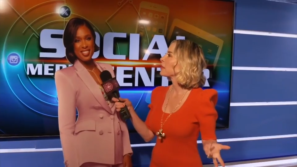 Deco shows ‘Jennifer Hudson' around 7News' studio ahead of her show's season 5 premiere