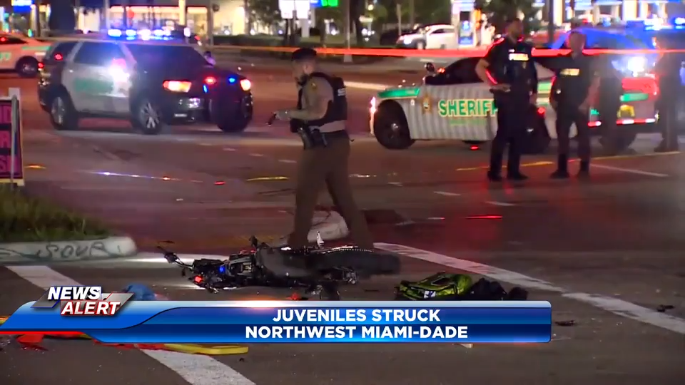 At least 2 juveniles hospitalized after being struck by vehicle in NW Miami-Dade