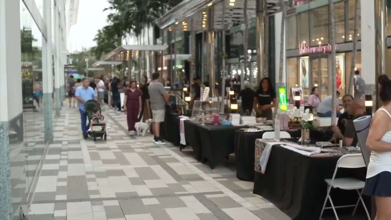Miami Worldcenter introduces weekly Friday night market to support local businesses