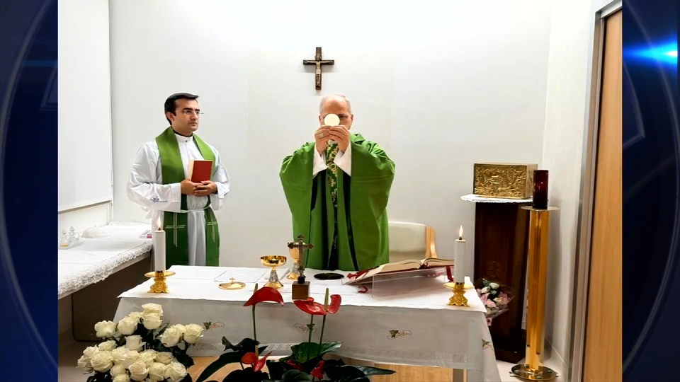 First images released of Pope Leo celebrating Mass at hospital after cancer surgery