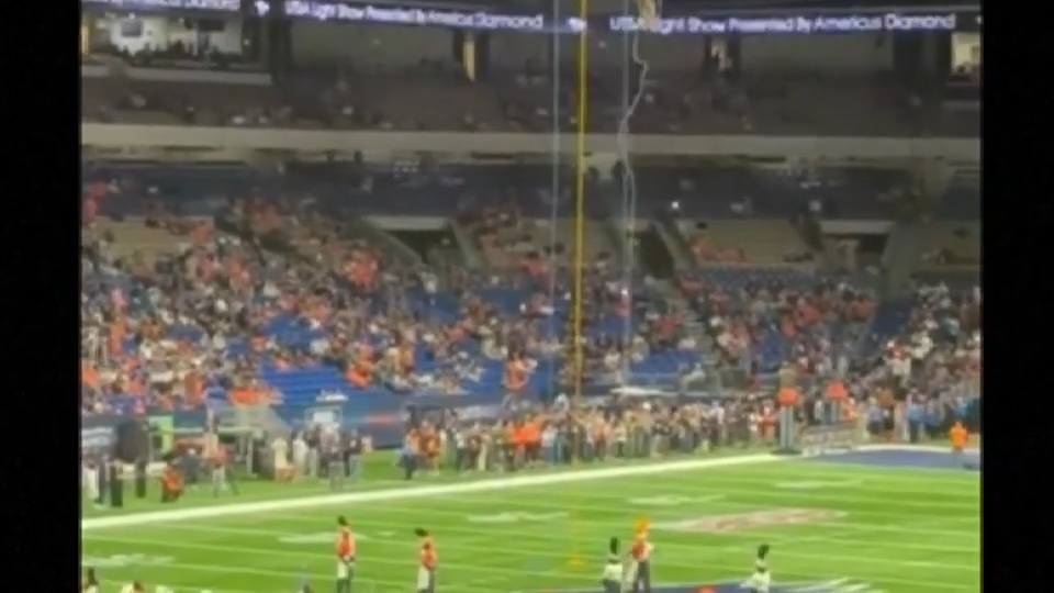 Nellis Air Force Base: Service member dies after rappelling fall at a UT San Antonio game