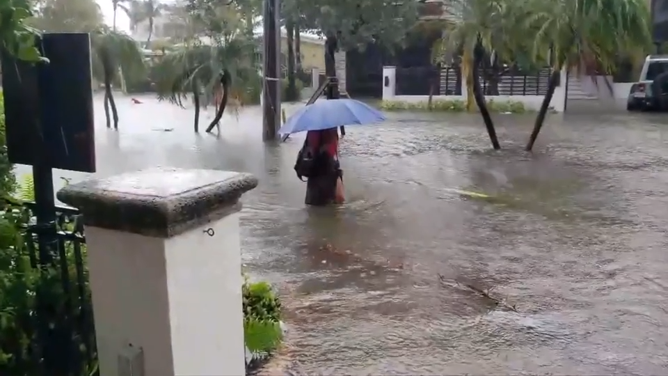 Residents in Fort Lauderdale neighborhood left frustrated as roads remain largely impassable due to king tides